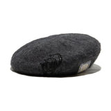 LEATHER WAPPEN FLUFFY BERET - 그레이