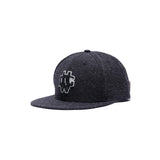 SNAPBACK BOX CAP - Black