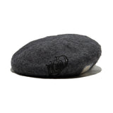 LEATHER WAPPEN FLUFFY BERET - 그레이