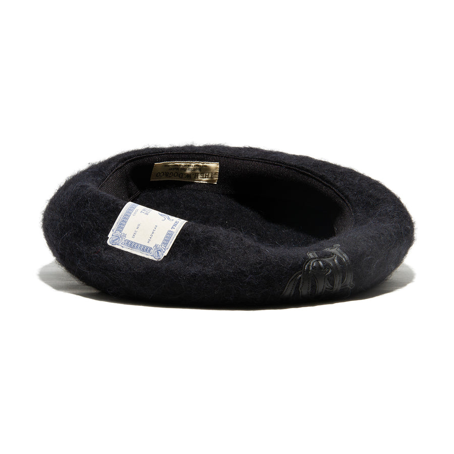 LEATHER WAPPEN FLUFFY BERET - Black