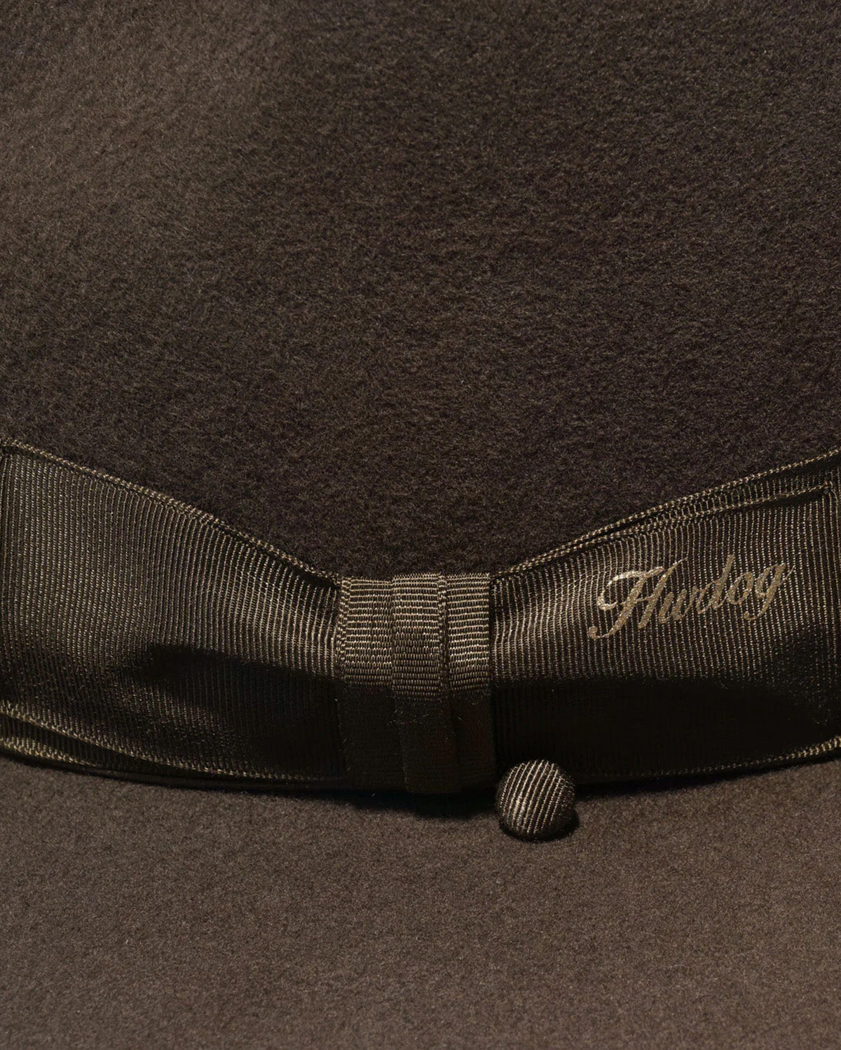 FRONT-W-11 -Olive – THE H.W.DOG&CO.
