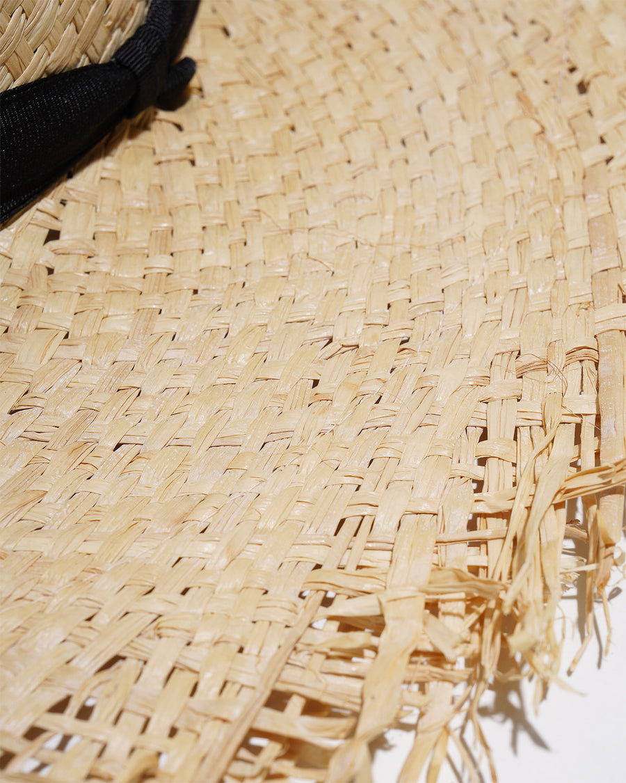 RAW EDGE RAFFIA HAT - Natural