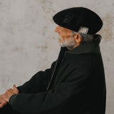 LEATHER WAPPEN FLUFFY BERET - Black