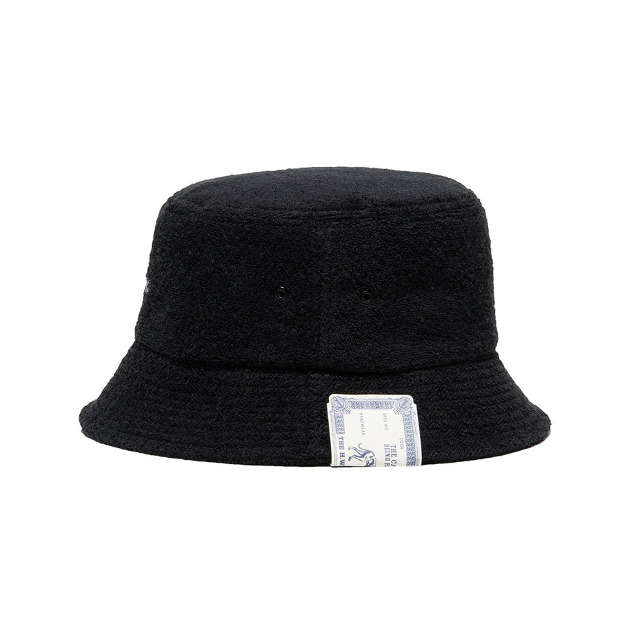 PILE TRUCKER HAT - Black