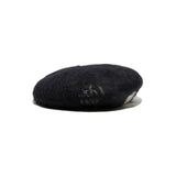 LEATHER WAPPEN FLUFFY BERET - Black