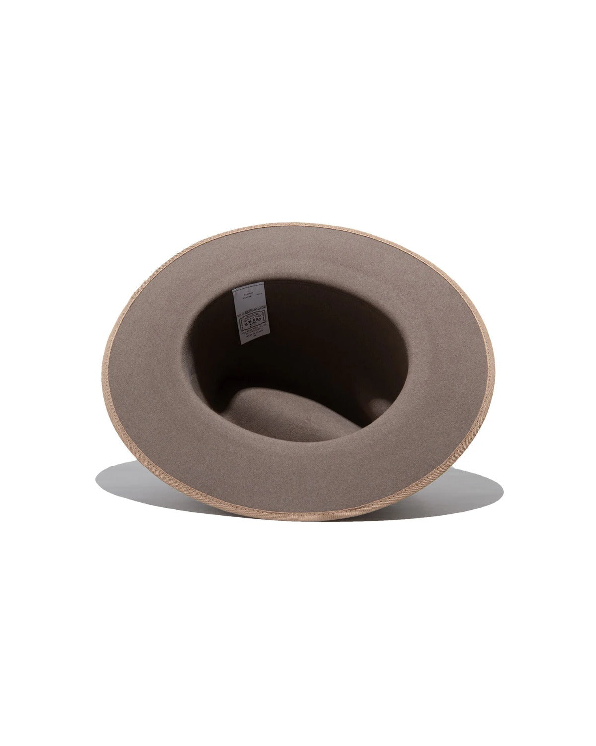 B.TRAVELERS - Beige – THE H.W.DOG&CO.