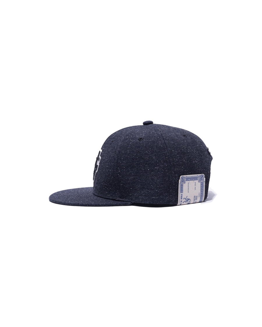SNAPBACK BOX CAP - Navy
