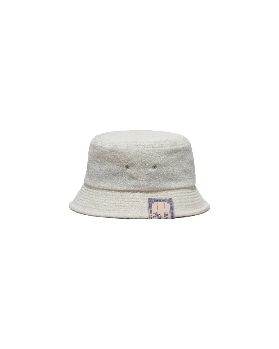 PILE TRUCKER HAT - White